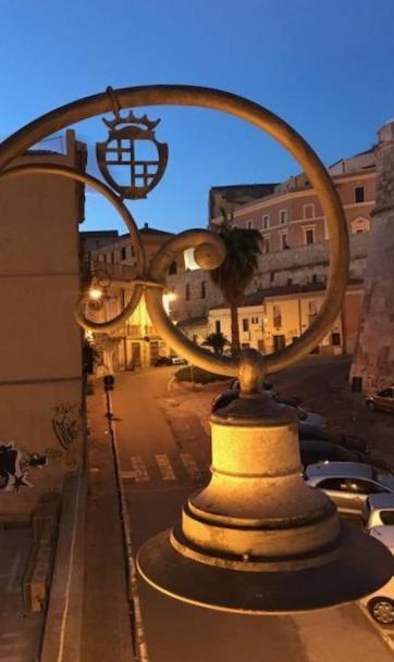 Bastione Home - Casa "Vicky" กาญารี ภายนอก รูปภาพ