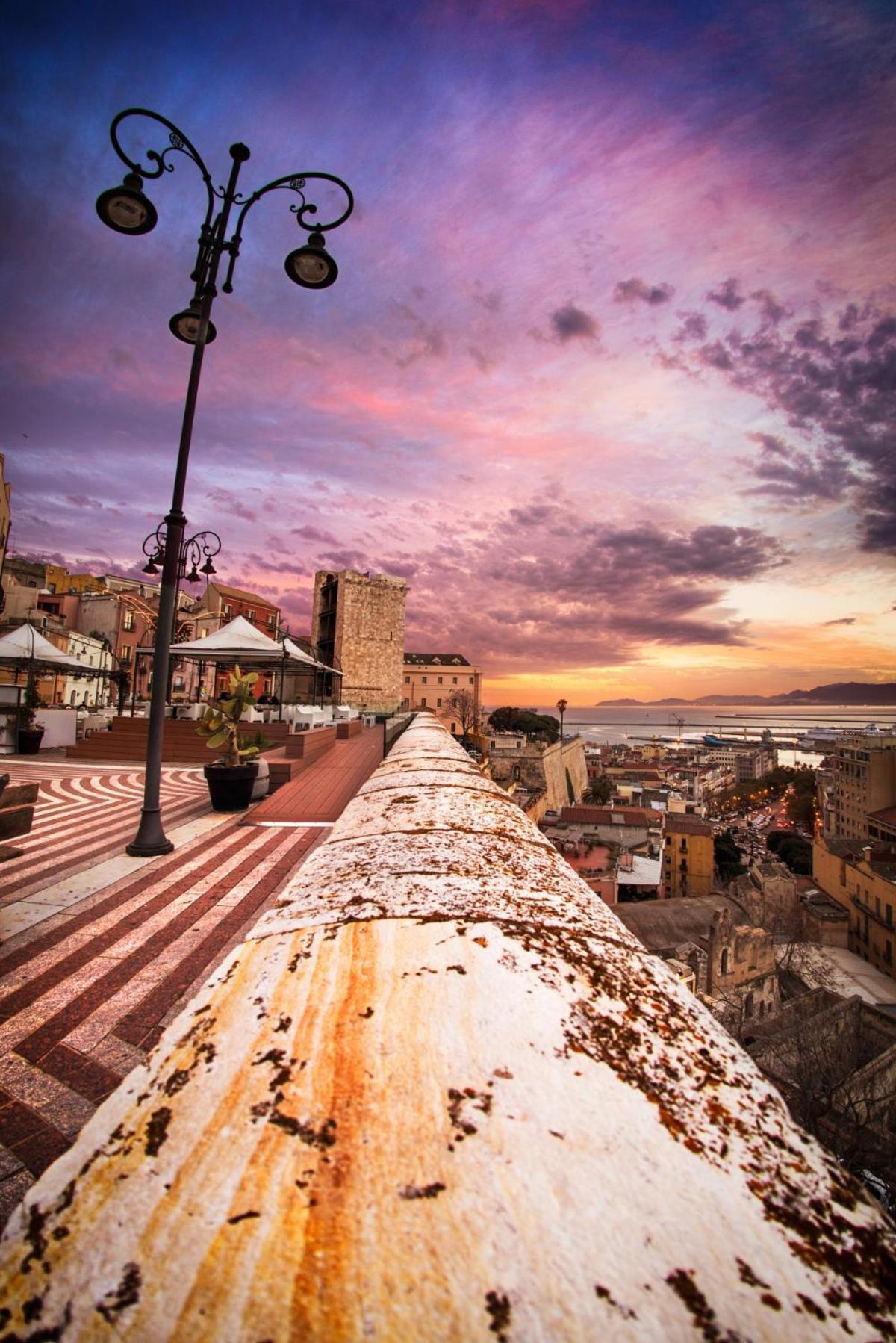 Bastione Home - Casa "Vicky" กาญารี ภายนอก รูปภาพ
