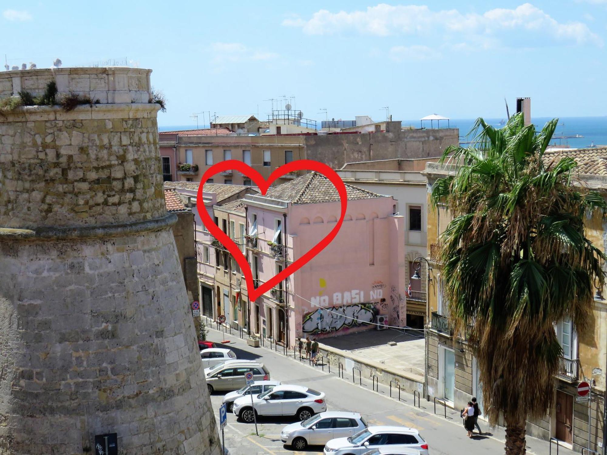 Bastione Home - Casa "Vicky" กาญารี ภายนอก รูปภาพ